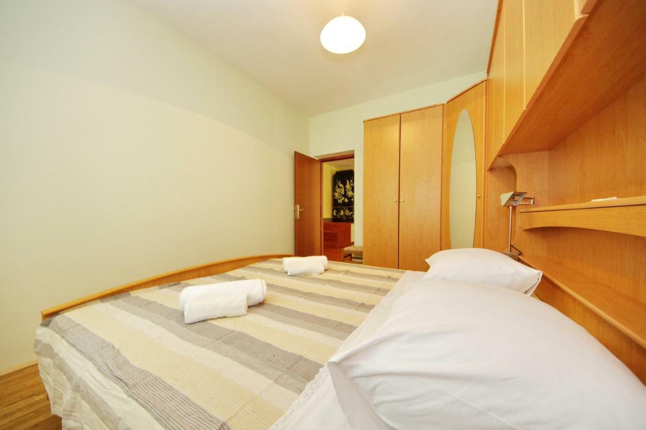 Apartments Eduard Vrsi Dış mekan fotoğraf
