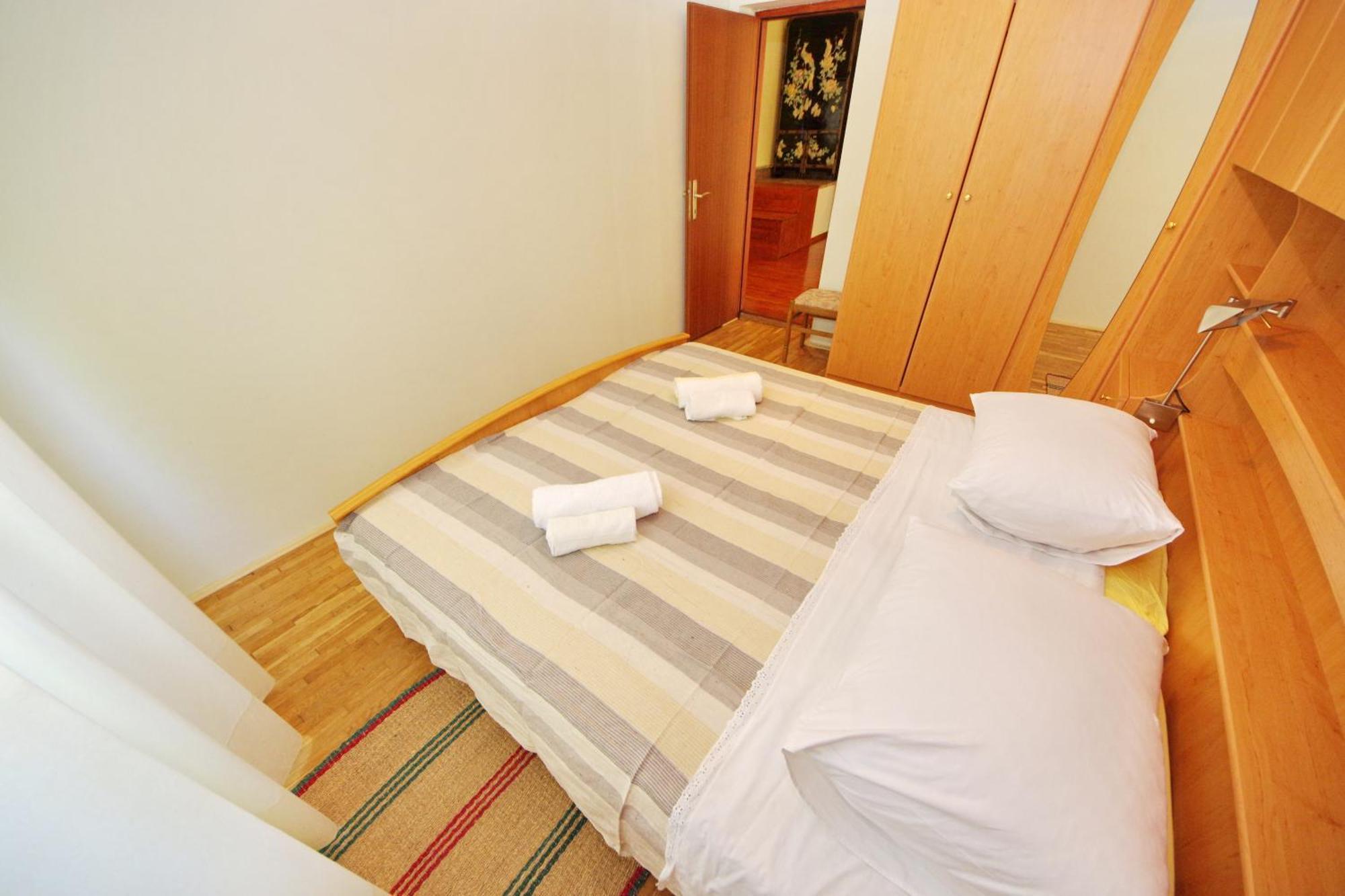 Apartments Eduard Vrsi Dış mekan fotoğraf