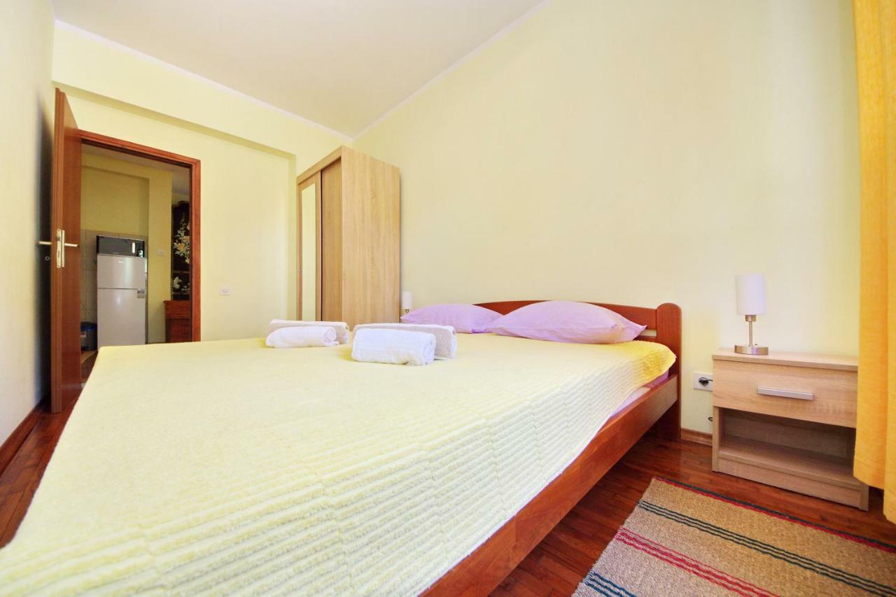 Apartments Eduard Vrsi Dış mekan fotoğraf