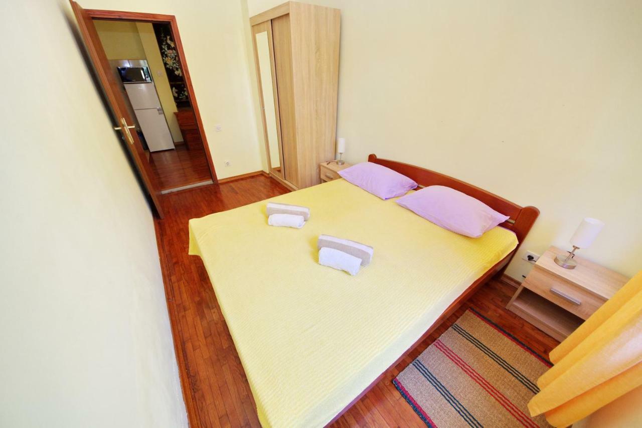 Apartments Eduard Vrsi Dış mekan fotoğraf