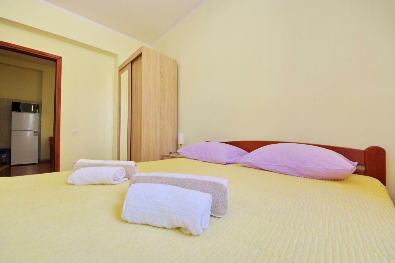 Apartments Eduard Vrsi Dış mekan fotoğraf