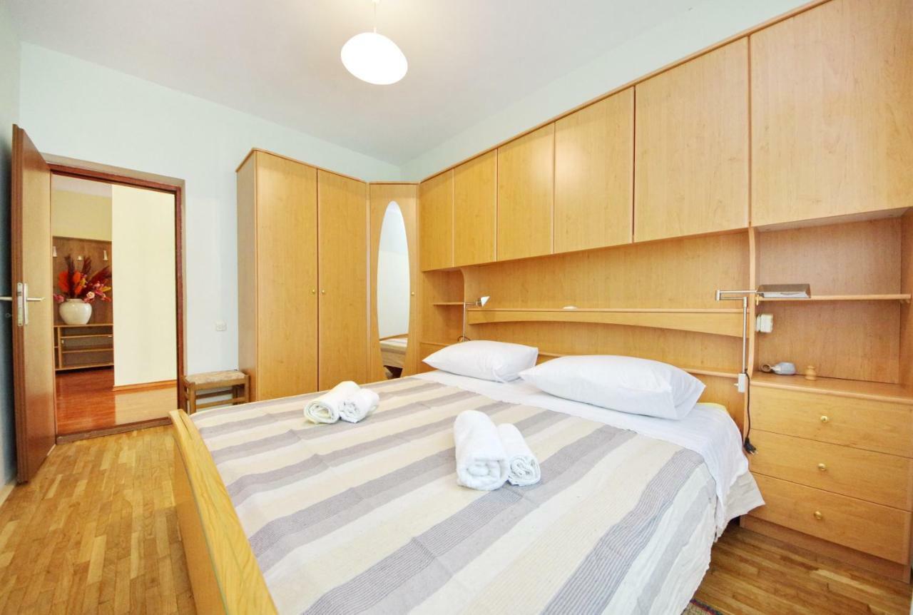 Apartments Eduard Vrsi Dış mekan fotoğraf