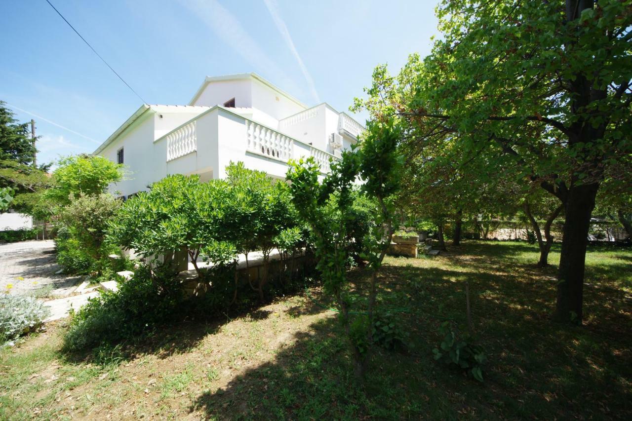 Apartments Eduard Vrsi Dış mekan fotoğraf